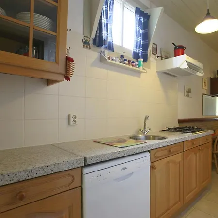 Koetshuis De Lange Hut Holiday home *